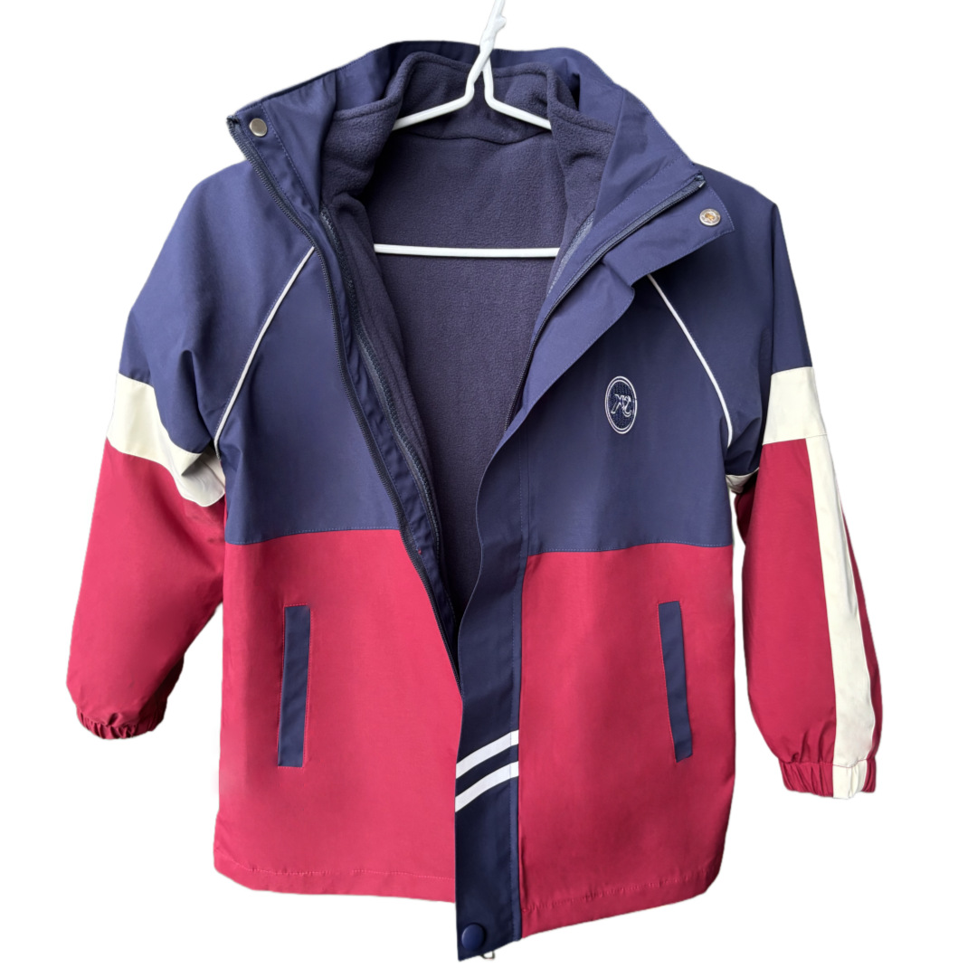 Customized Outdoor Sports Clothing and Accessories Processing and Customization. Factory Direct Customization. Customized Price Without Middlemen