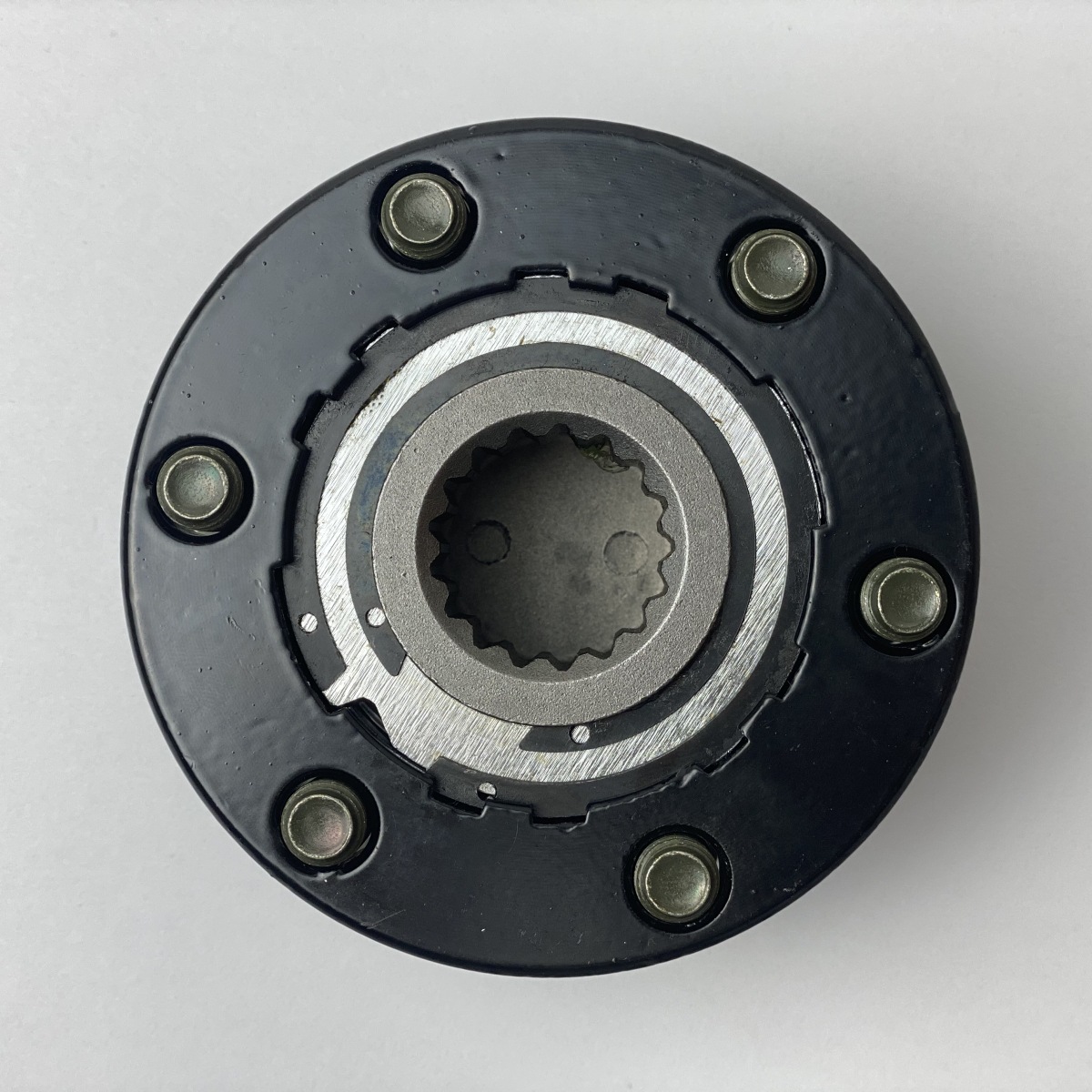 Front wheel clutch 50 Bell 8-97113446-PT B022 897113446PT AVM433