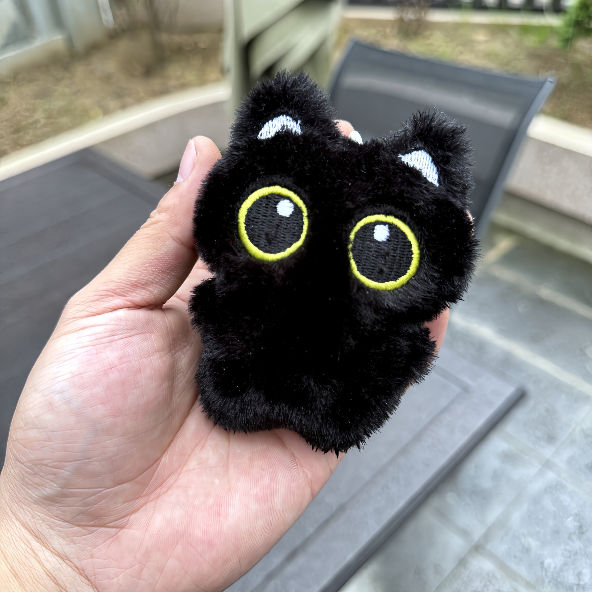 Explosive Big Eyed Black Cat Plush Doll Pendant Cute Squeaking Black Kitten Bag Keychain Pendant
