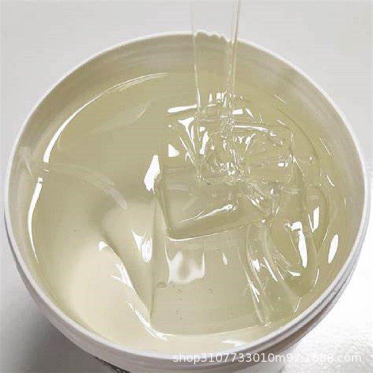 Жидкий бутиловый каучук на основе масла, молекулярная масса 10 000, отличная прочность на сдвиг, можно использовать для светлых продуктов