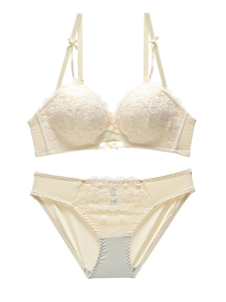 Small peach lace push up underwear women's Japanese pure desire wireless small chest big breast bra girl bra