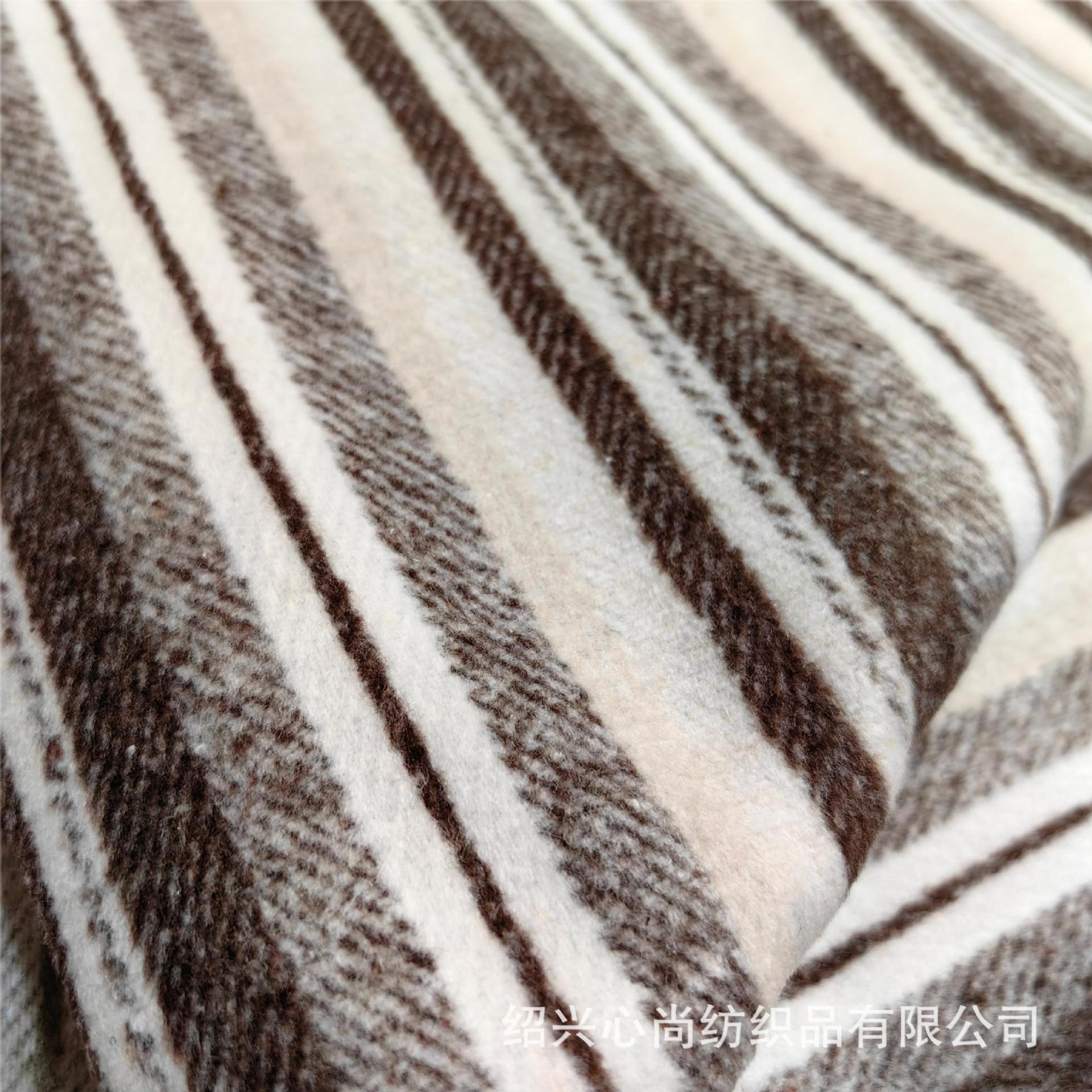 New Vertical Wool Thickened Autumn and Winter Fabric Slub Wool Fabric