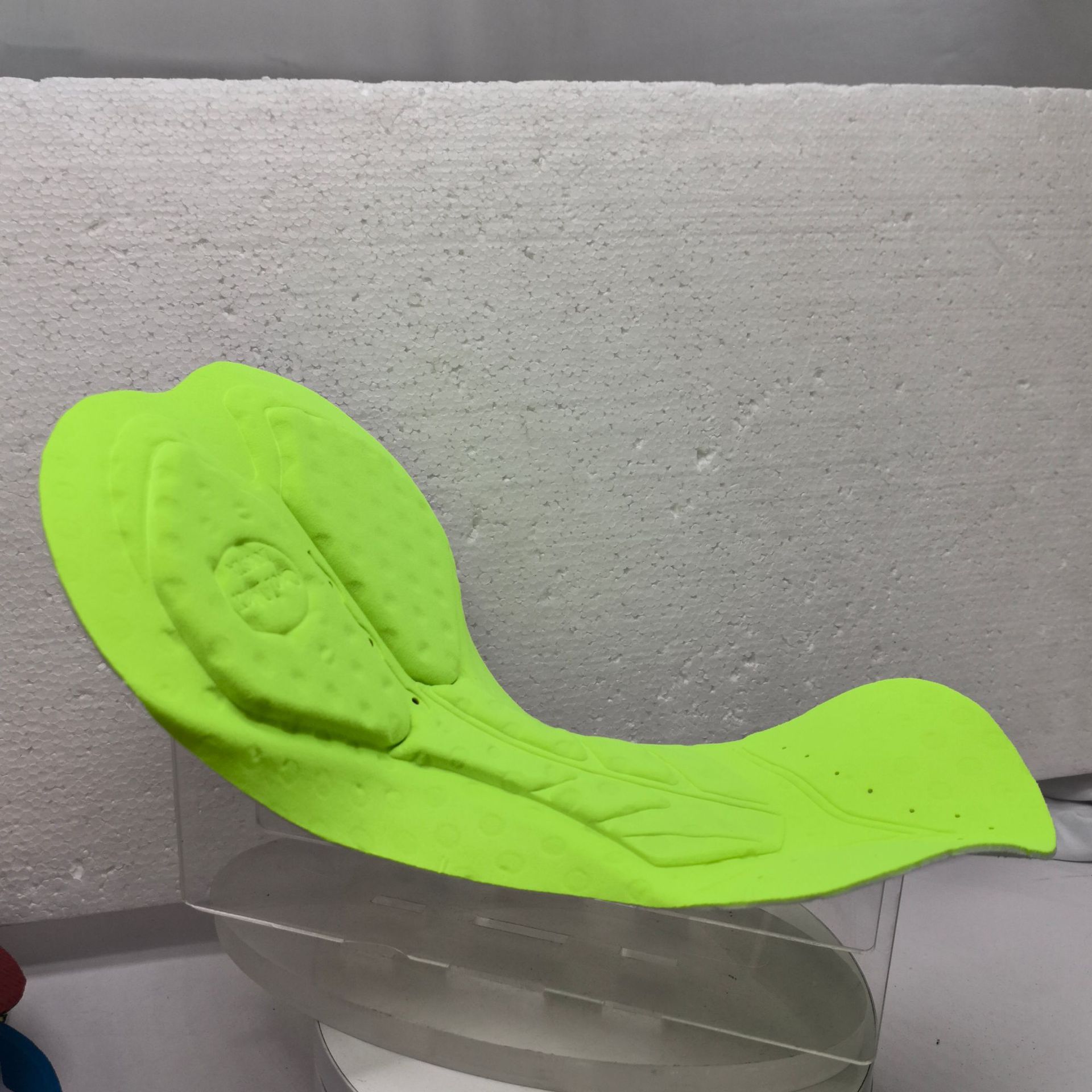 Natural Cycling Clothing Seat Cushion Factory Develops Classy Men's High-Density Sponge Perforated Cycling Clothing Seat Cushion Silicone Pants Pad