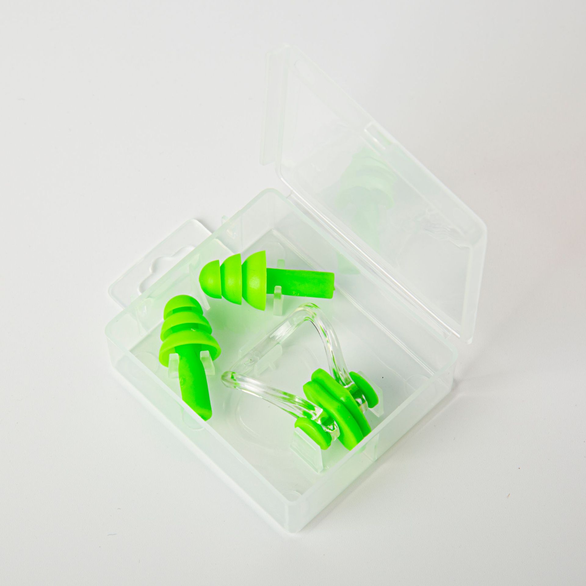 2025 Manufacturer Wholesale Boxed Anti-Choking Swimming Nose Clip Set Silicone Waterproof Nose Clip Earplugs Swimming Gear