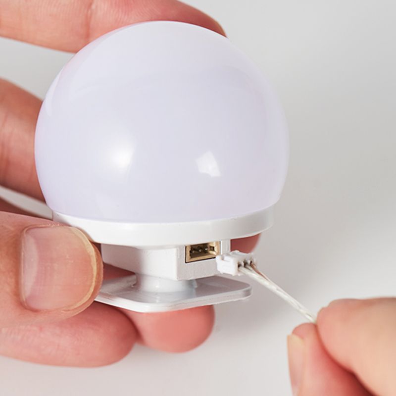 Hollywood mirror headlight makeup lamp Beauty Mirror lamp source manufacturers three-color fill light USB