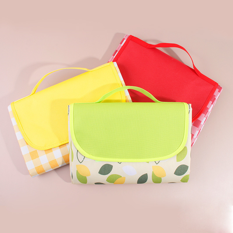 picnic mat moisture-proof mat thickened outdoor picnic camping beach tent mat spring outing cushion waterproof lawn mat