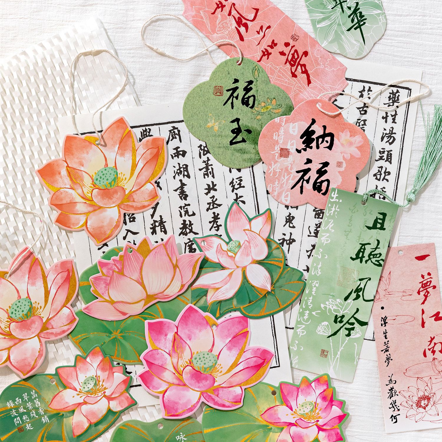 Momo Qingfeng gift series elevator pendant National style bookmark artistic butterfly flower cartoon cute pet life ornaments