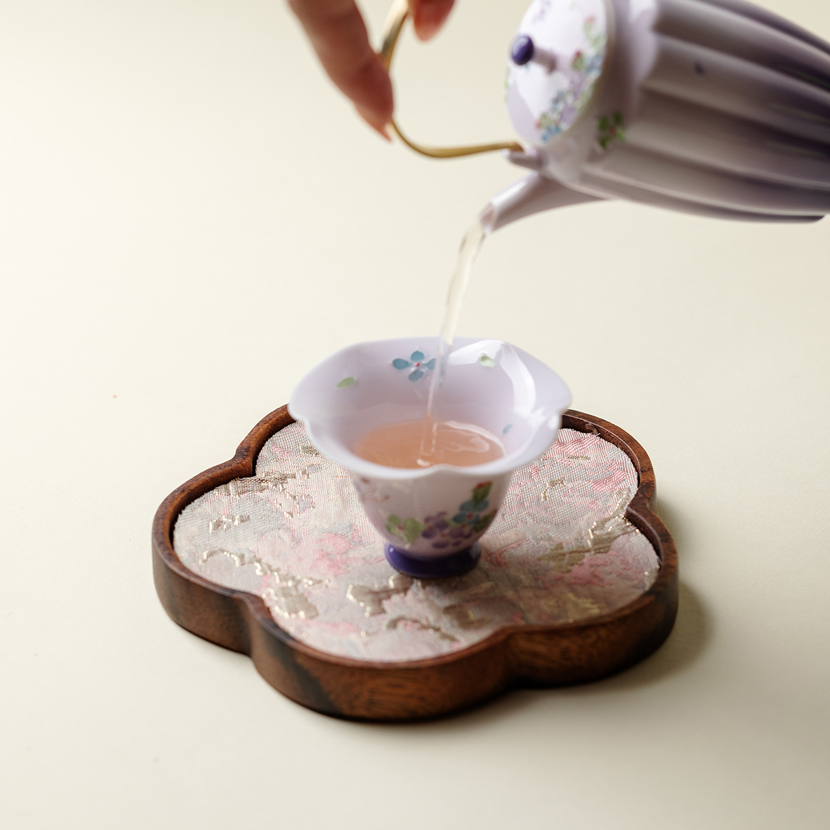 Walnut Wood Dry Tea Tray for Home Use, Chinese-Style Tea Set, Small Solid Wood Tea Tray, Tea Holder, Pot Holder, Dry Tea Tray