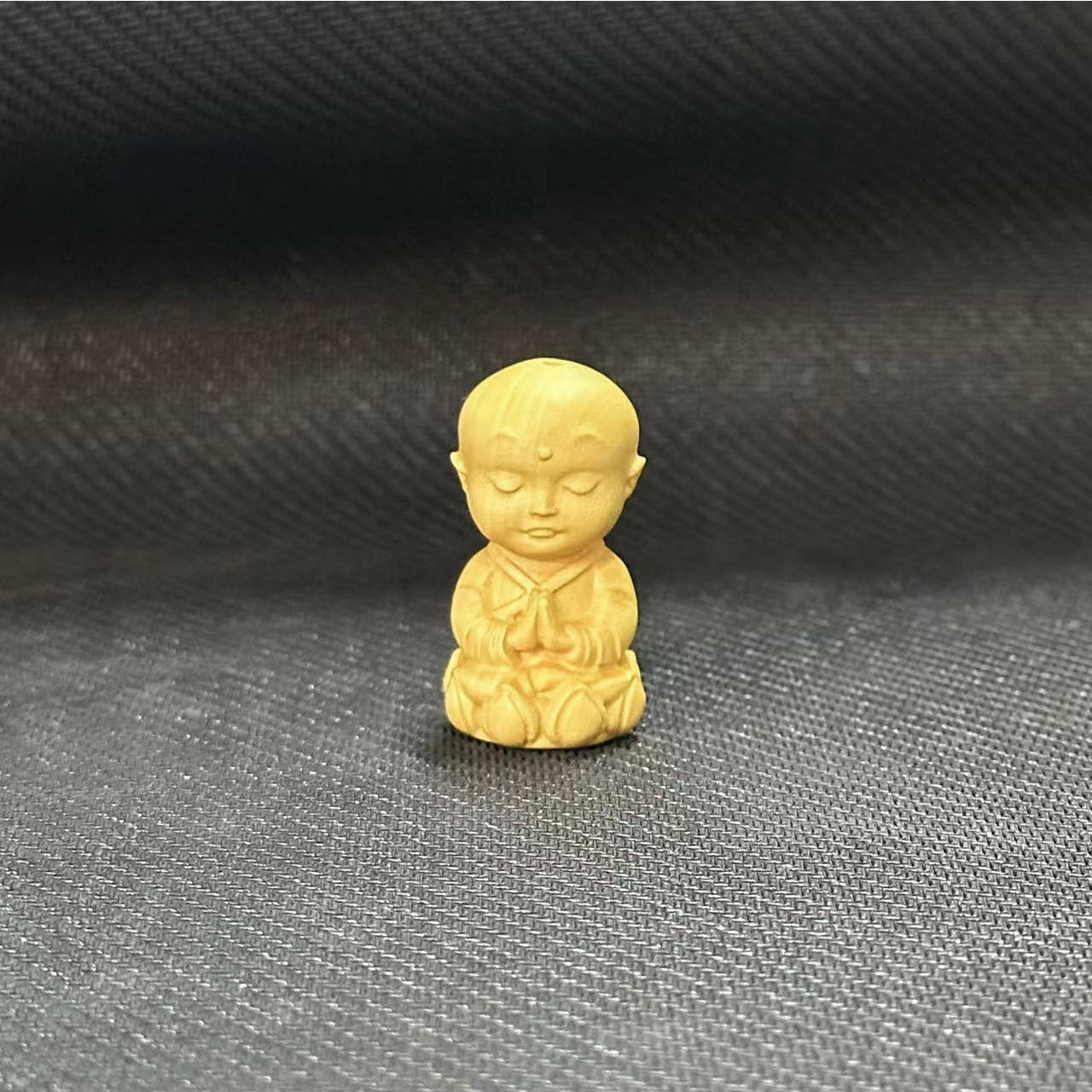 Peach Wood Small Buddha Hollow Carving Ornaments Car Hanging Interior Chinese Gift Accessories Accessories Boxwood Baby Buddha