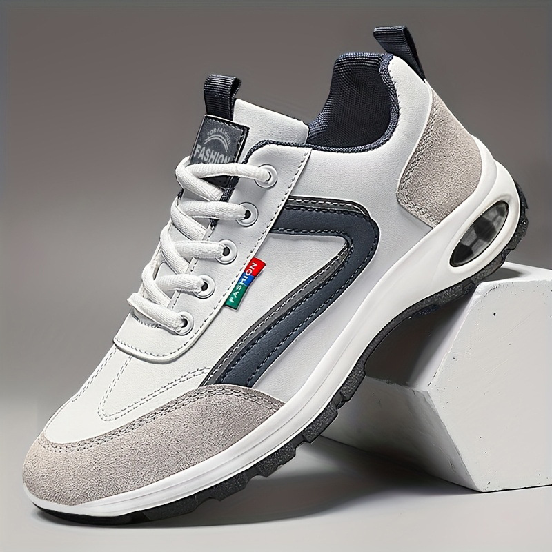 Men's Shoes Spring New Men's Casual Versatile Trendy Shoes Lightweight Sneakers Travel Shoes Soft Sole Running Sneakers for Men