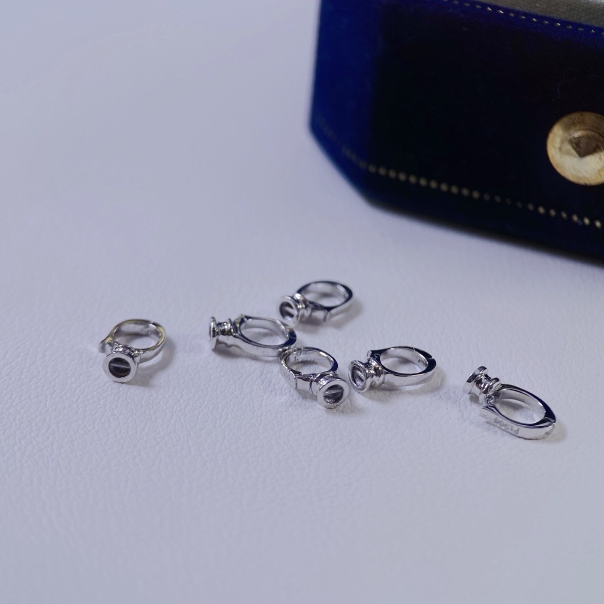 Platinum Pt900 Accessories Pendant Buckle Simple and Versatile