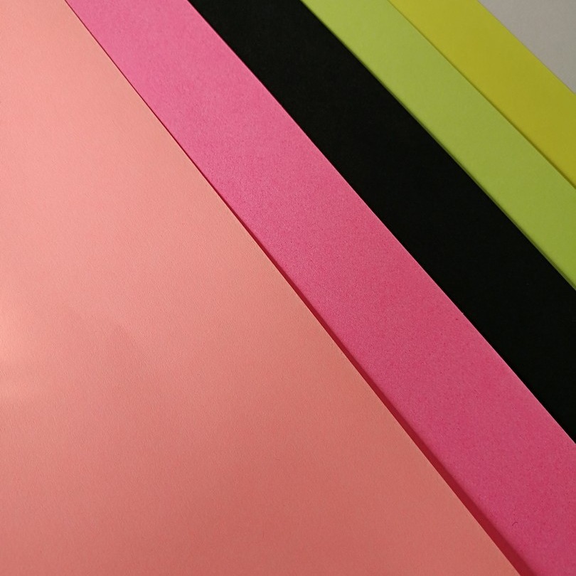 80g Colorfuled Double Offset Paper, Colorfuled Offset Paper, Convenient Stickers, Colorfuled Offset Paper, Lining for Cosmetics and Other Packaging Materials
