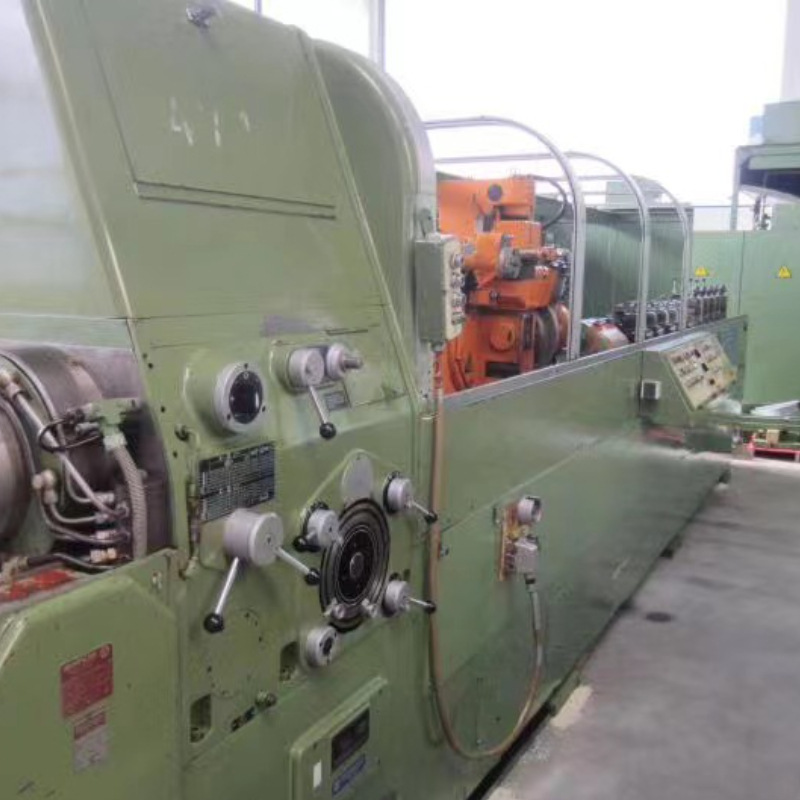 Supplying the Uk Matrix Production 5.2m Hand Thread Grinding