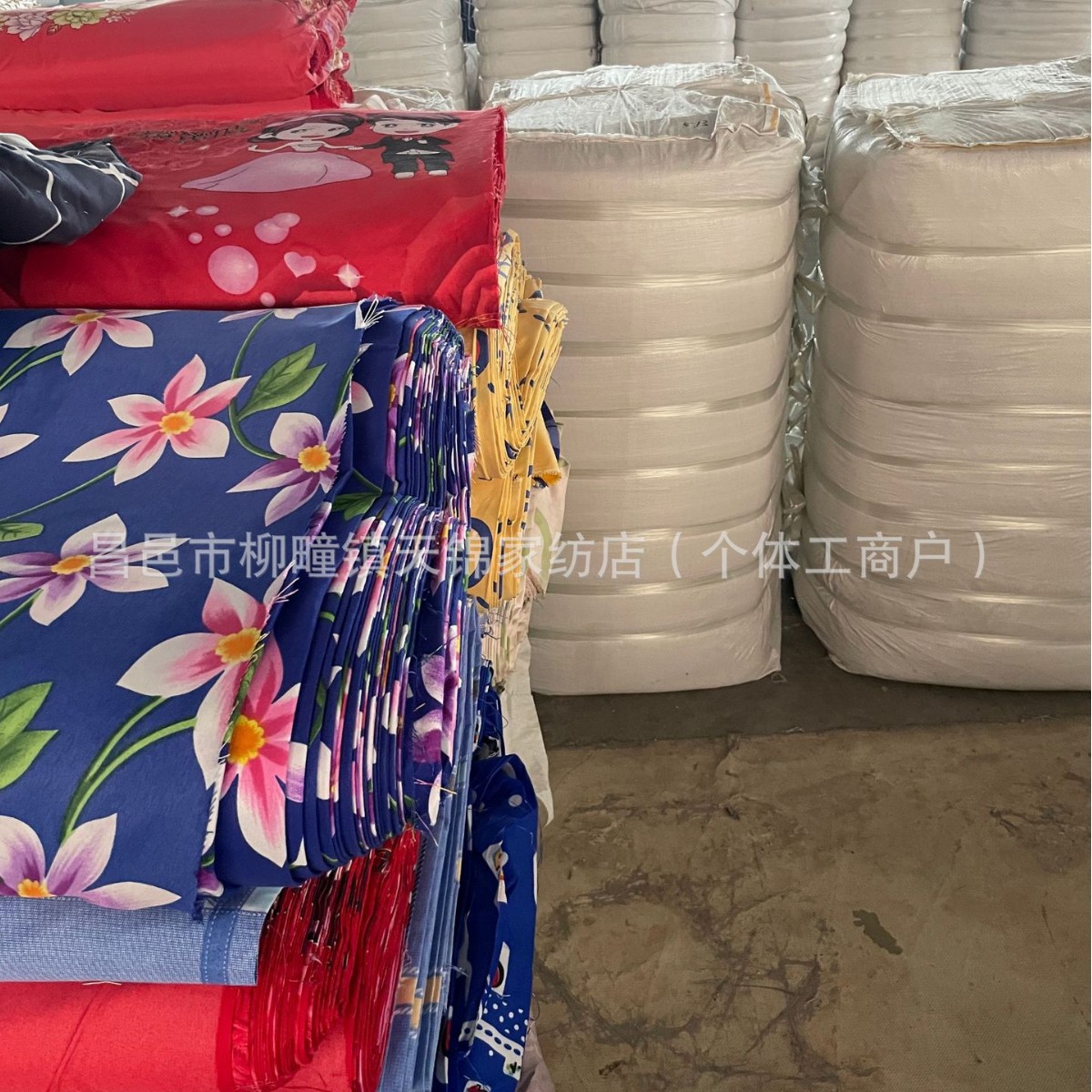 Direct Sale In-Stock Scattered Print Pure Cotton Fabric, Width 2.5m, No Fading or Pilling