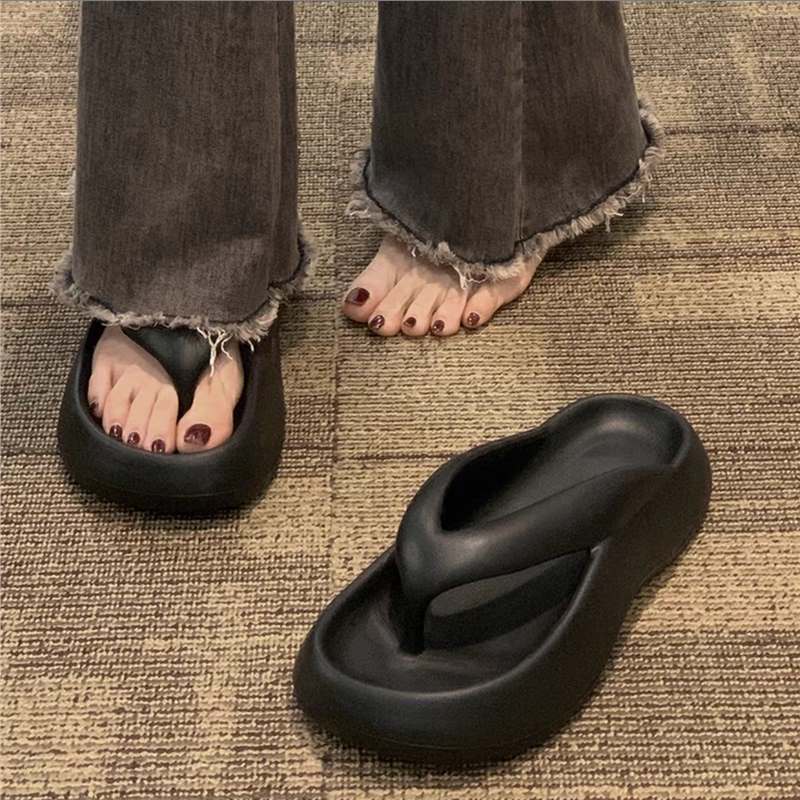 Модные шлепанцы с толстой подошвой для женщин, ощущение как будто идешь по облакам, эва, нескользящая, мягкая, износостойкая пляжная обувь