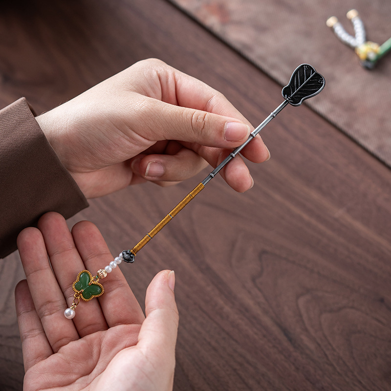 Creative Banana-Shaped Alloy Handmade Tea Scoop Pearl Pendant Long-Handled Tea Spoon Measuring Spoon Tea Tool Teaspoon Tea Ceremony Accessories