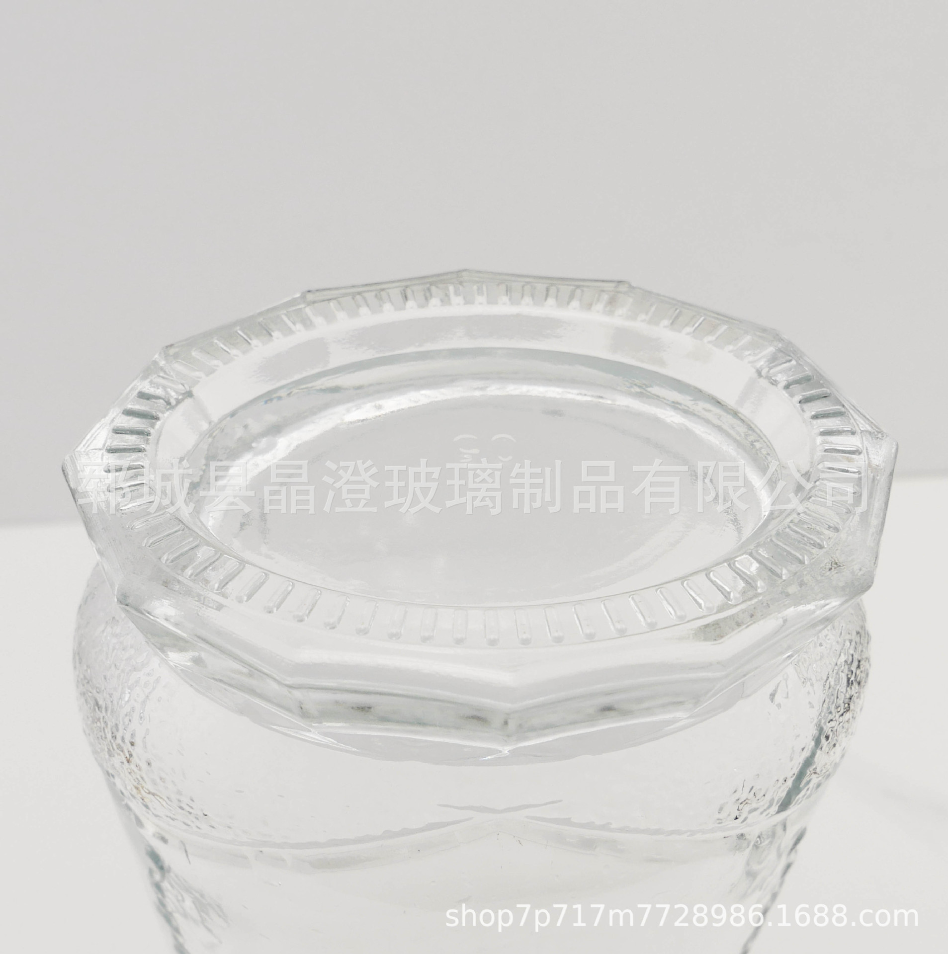 700ml Container Crystal White Material Empty Bottle Sealed Creative Glass Bottle Crystal Glass Lid Homemade Fruit Wine Bottle