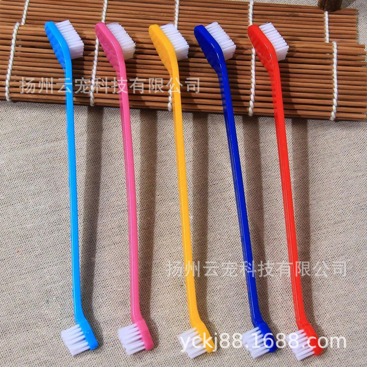 Pet toothbrush pet long handle double head toothbrush dog oral cleaning care soft bristle toothbrush in stock wholesale discount