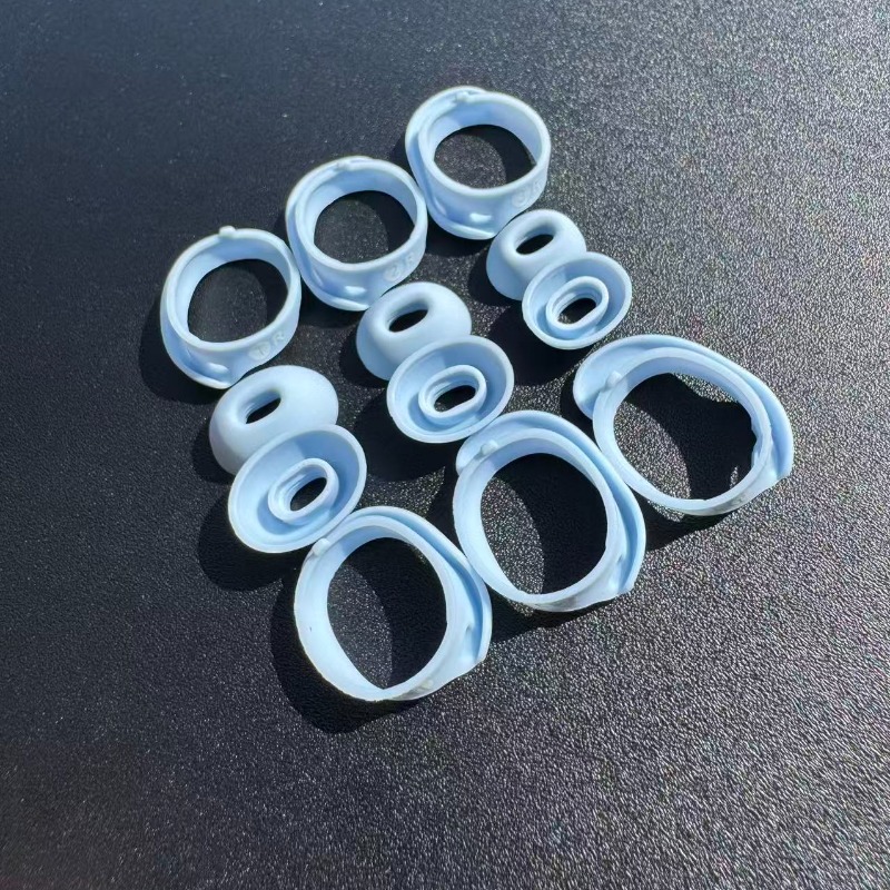 Suitable for Dr. Bose Shark 3/Little Shark 2 Quietcomfort Ultra Headphone Cover Silicone Ear Cap Earplugs