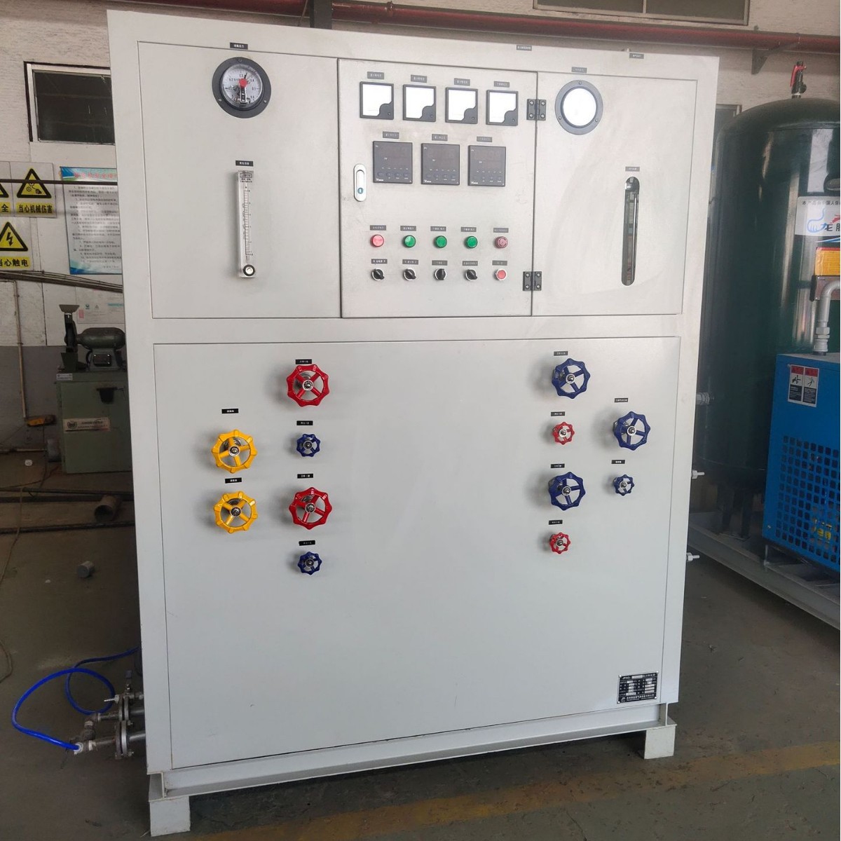 Supply of Automatic Heating Conversion Ammonia Decomposition Hydrogen Production Ammonia Decomposition Furnace with Purification Device, Easy to Operate
