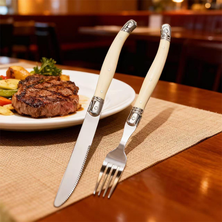 Golden Sea Western Restaurant Uses a 5-Piece Knife, Fork and Spoon Set with Milky White Plastic Handle Steak Knife, Steak Fork and Spoon