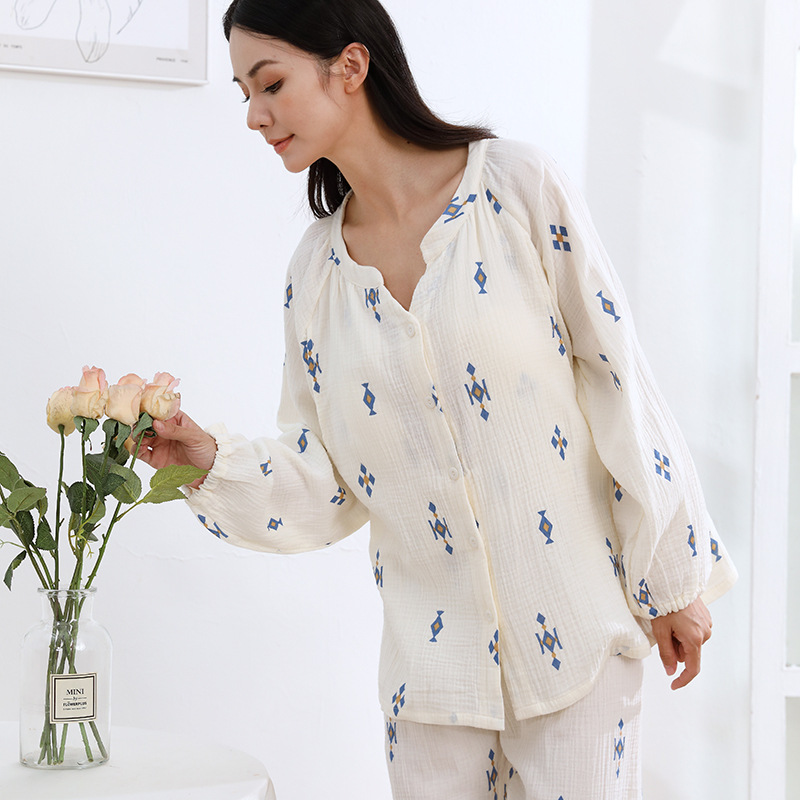 A variety of monthly clothing Japanese simple postpartum cotton pajamas for pregnant women in spring and autumn pregnant women breastfeeding suit