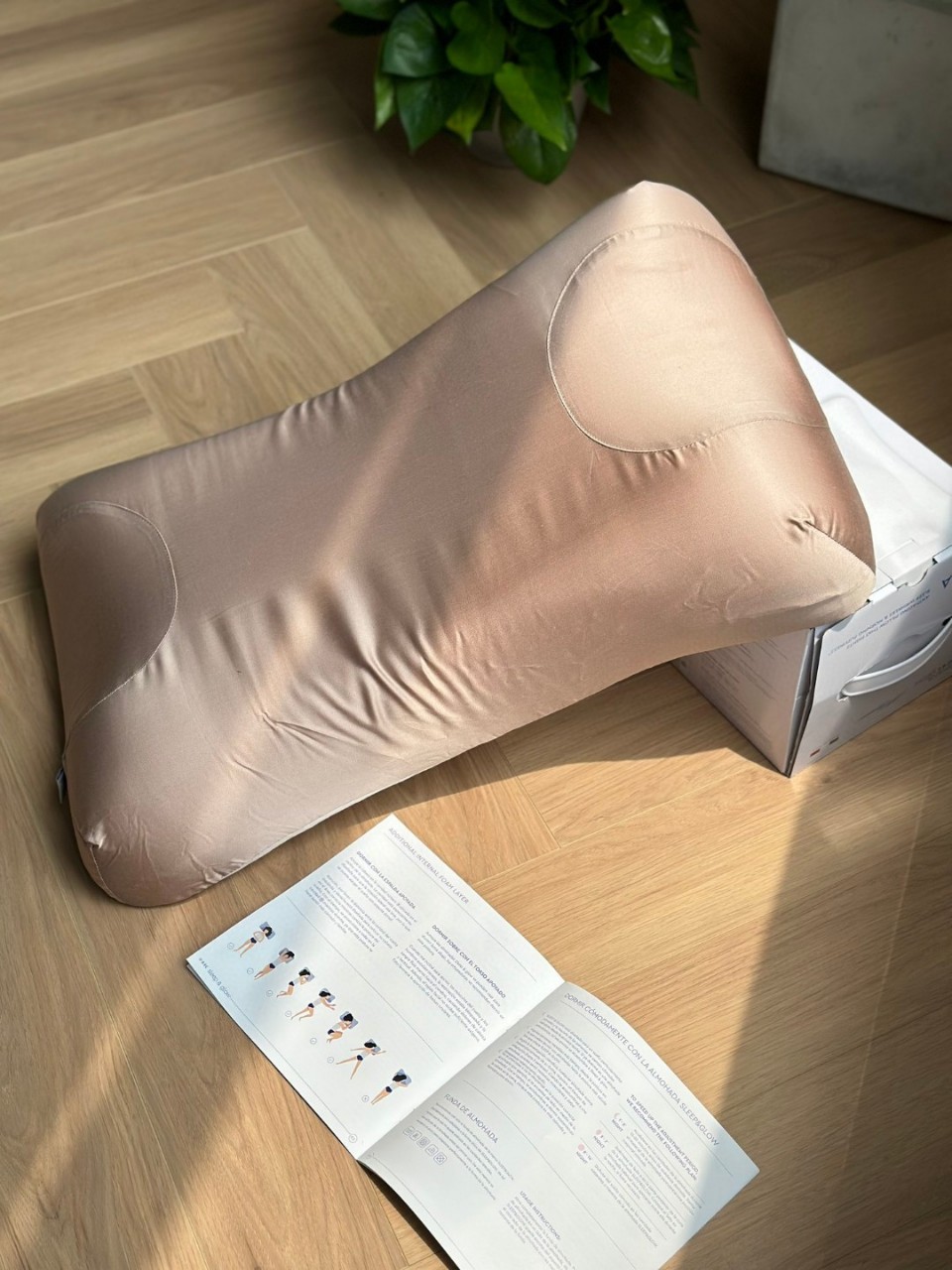 Italy Slep Beauty Pillow Pro Partition Side Sleep Pressureless Sleep Anti-wrinkle Cervical Spine Memory Foam Pillow