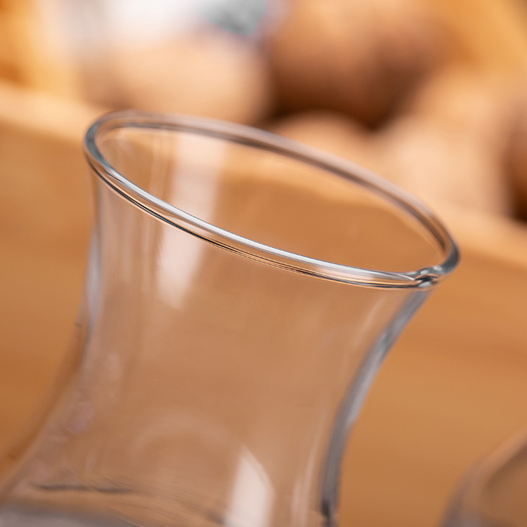 New Glass liquor Spirits Wine Dispenser liquor divider Can Be Specialized with Creative logo Decanter