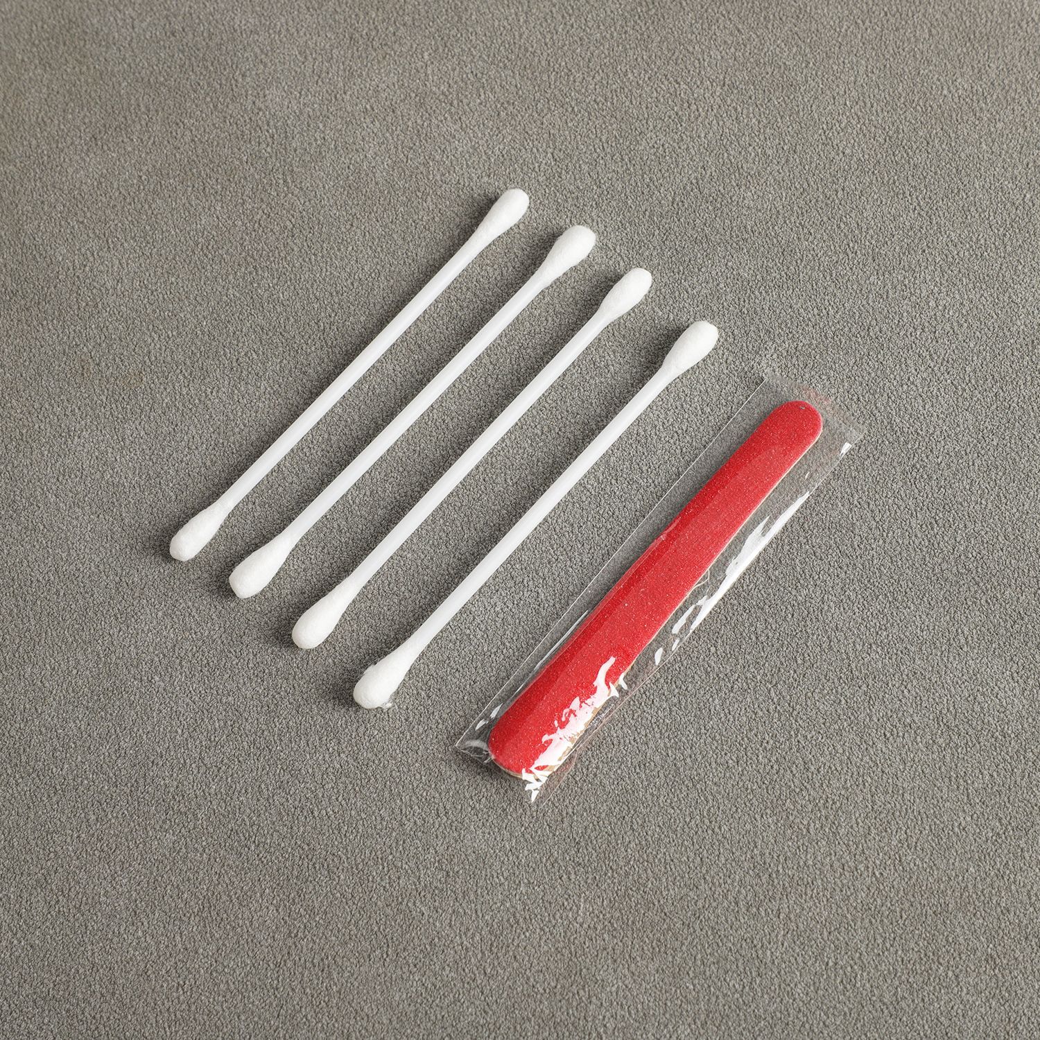 Light Luxury Hotel and B&B Disposable Care Package Makeup Remover Cotton Swab Nail File Set Care Wholesale