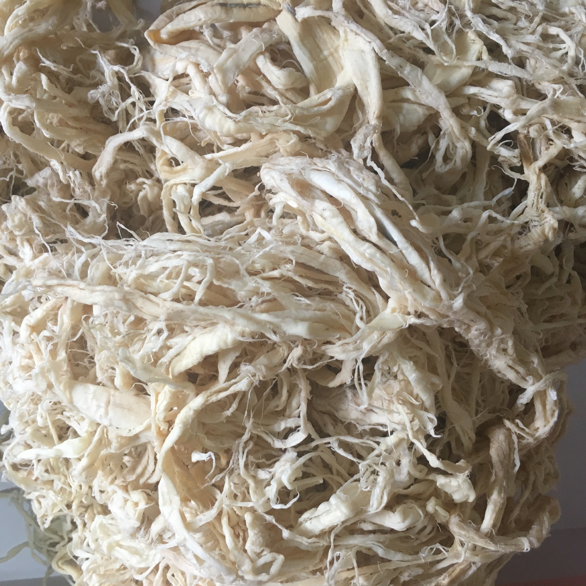 Finished Banyan Bark, High-Quality Banyan Bark in Stock, Ancient Papermaking Rice Paper, Yunlong Paper, Originally White Banyan Bark