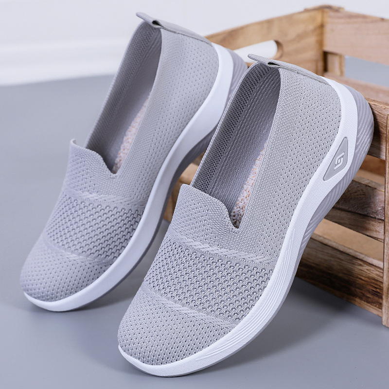 Women's Shoes Cross-border temu Wholesale Slip-on Mother Shoes Soft Sole Comfortable Old Beijing Cloth Shoes Shallow Mouth All-match Casual Shoes
