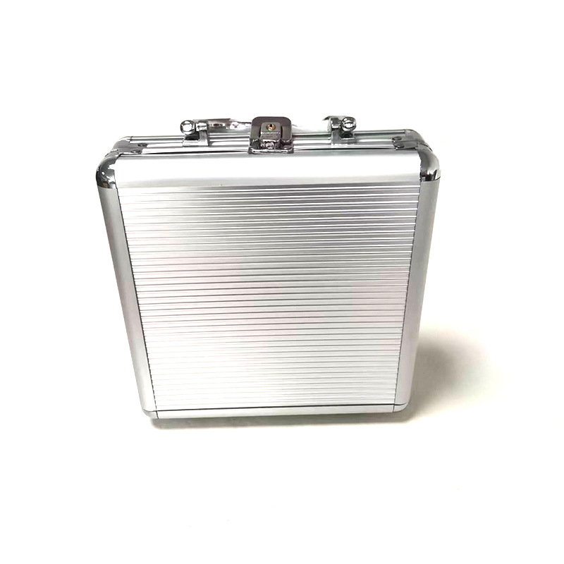 Оптовая продажа портативной алюминиевой коробки для фишек на 100 кодов, шахматная и карточная коробка