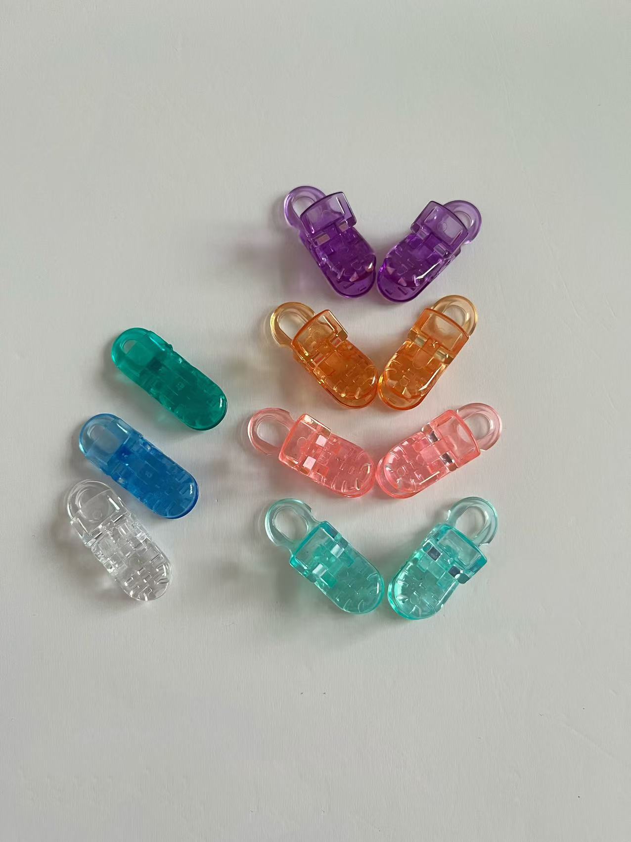 Factory Direct Sales Pc Material Anti-Lost Chain Clip Multi-Purpose Colorful Crocodile Baby Pacifier Clip Baby