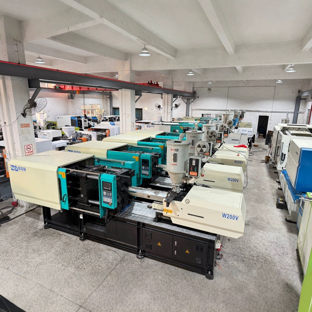 Трансфер партии новых сервомашин Shengde 200-260 тонн, машины использовались только полгода