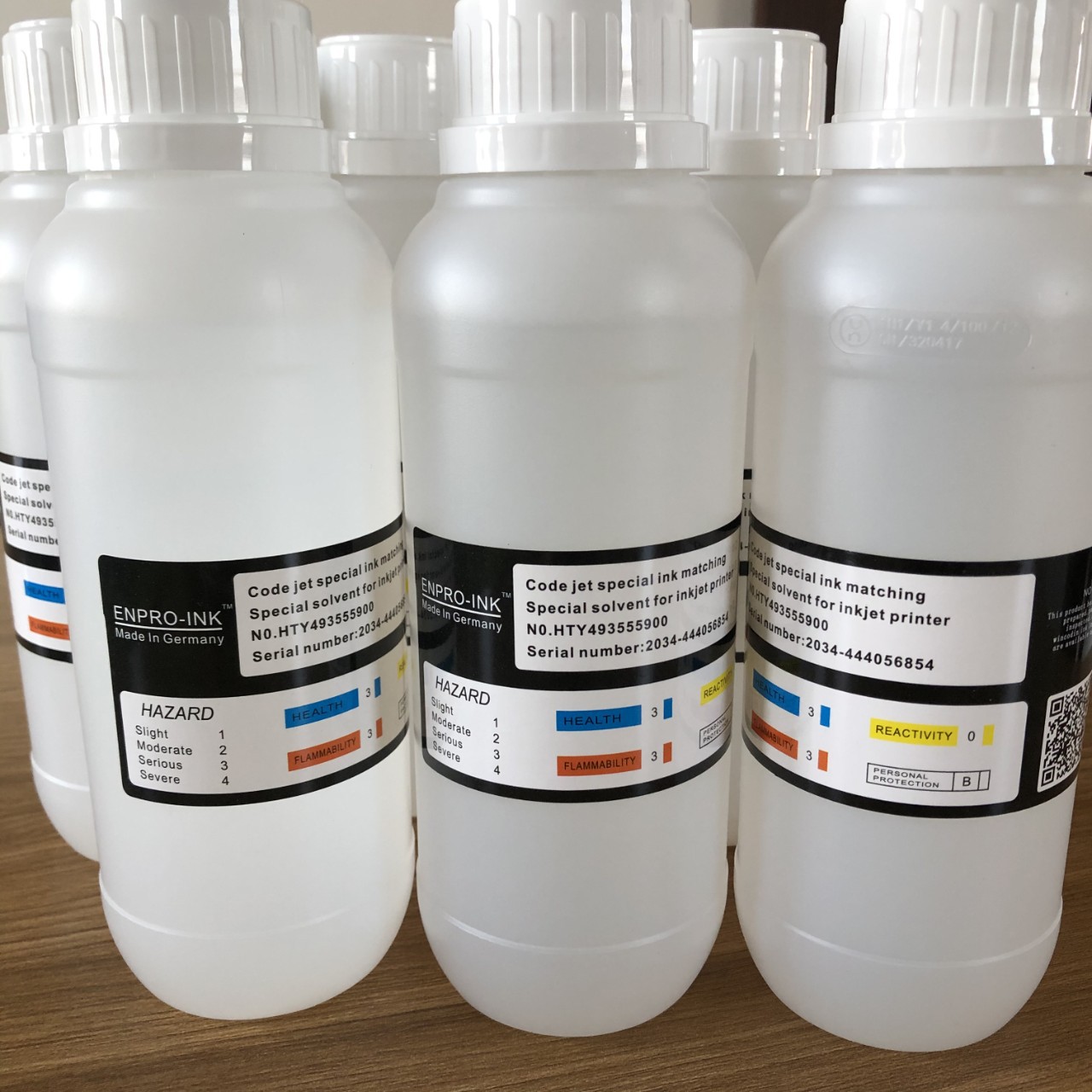 Прямые поставки, подходящие для струйного принтера Kgk, белые чернила Cn241, чернила Cn9, раствор Cn241-Y