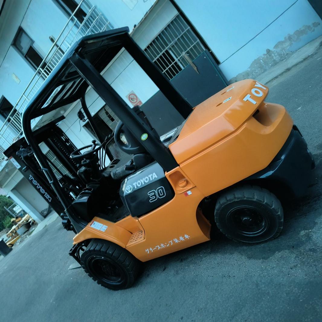 Foreign Trade Direct Sale Used Toyota Forklift 30-8F Forklift, Toyota 3-Ton Forklift, Raised 4.5m