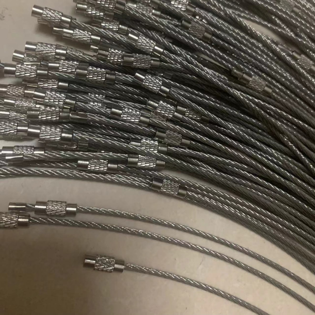 Manufacturer's In-Stock Multi-Size Stainless Steel Wire Rings, Wire Rope Keychains, Quick-Release Rings, Wire Chain Keychains