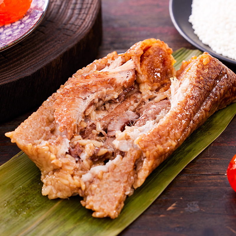 Meizhen Mama's Factory Direct Delivery of Five-Flavor Meat Rice Dumplings and Egg Yolk Meat Rice Dumplings, 240G/Piece, Vacuum-Packed Jiaxing Rice Dumplings Wholesale