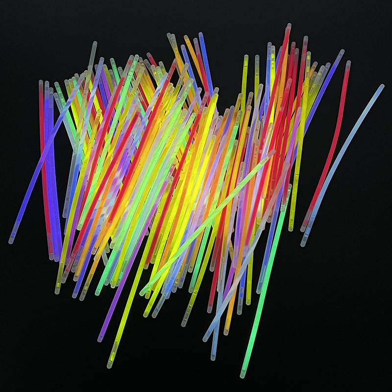 Night Market Stall Glow Stick Glow Stick Children's Toys Sticky Clothes Outdoor Wholesale Silver Luminous Bracelet Small Commodities