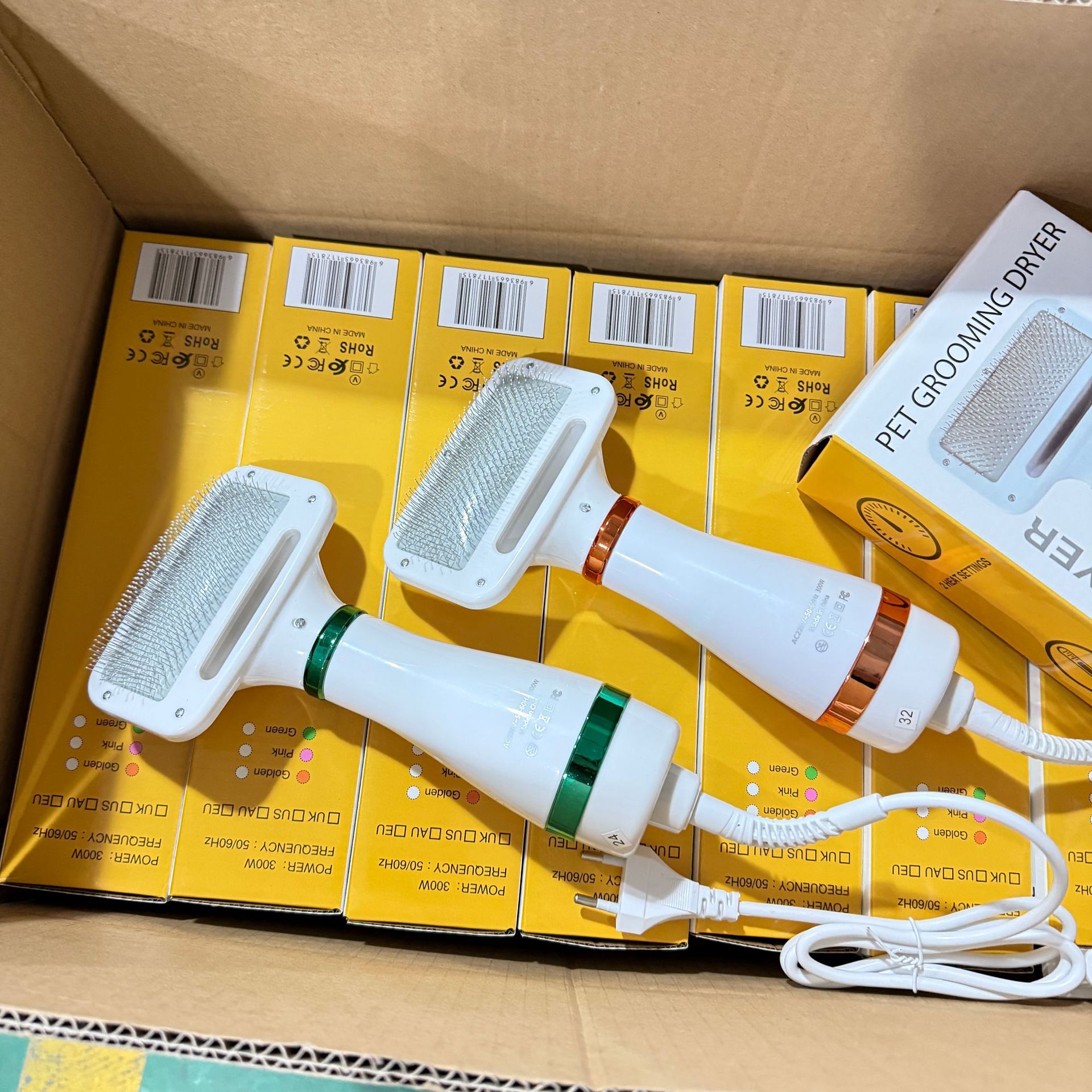 Two-in-One Pet Generation Blow Comb Hair Blow Cleaning One Dog Hot Air Comb Cat Blow Dry Comb Comb