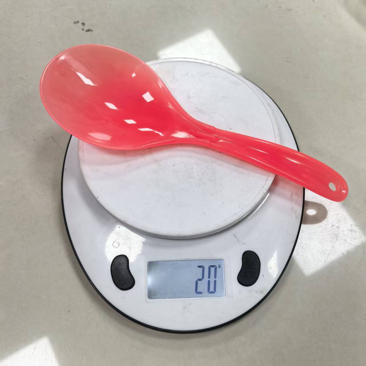 Red and White Plastic Rice Spoon for Kitchen Household Non-Stick Rice Making Wine Serving Glue 1 Yuan Store Goods Specially Provided for Serving Rice