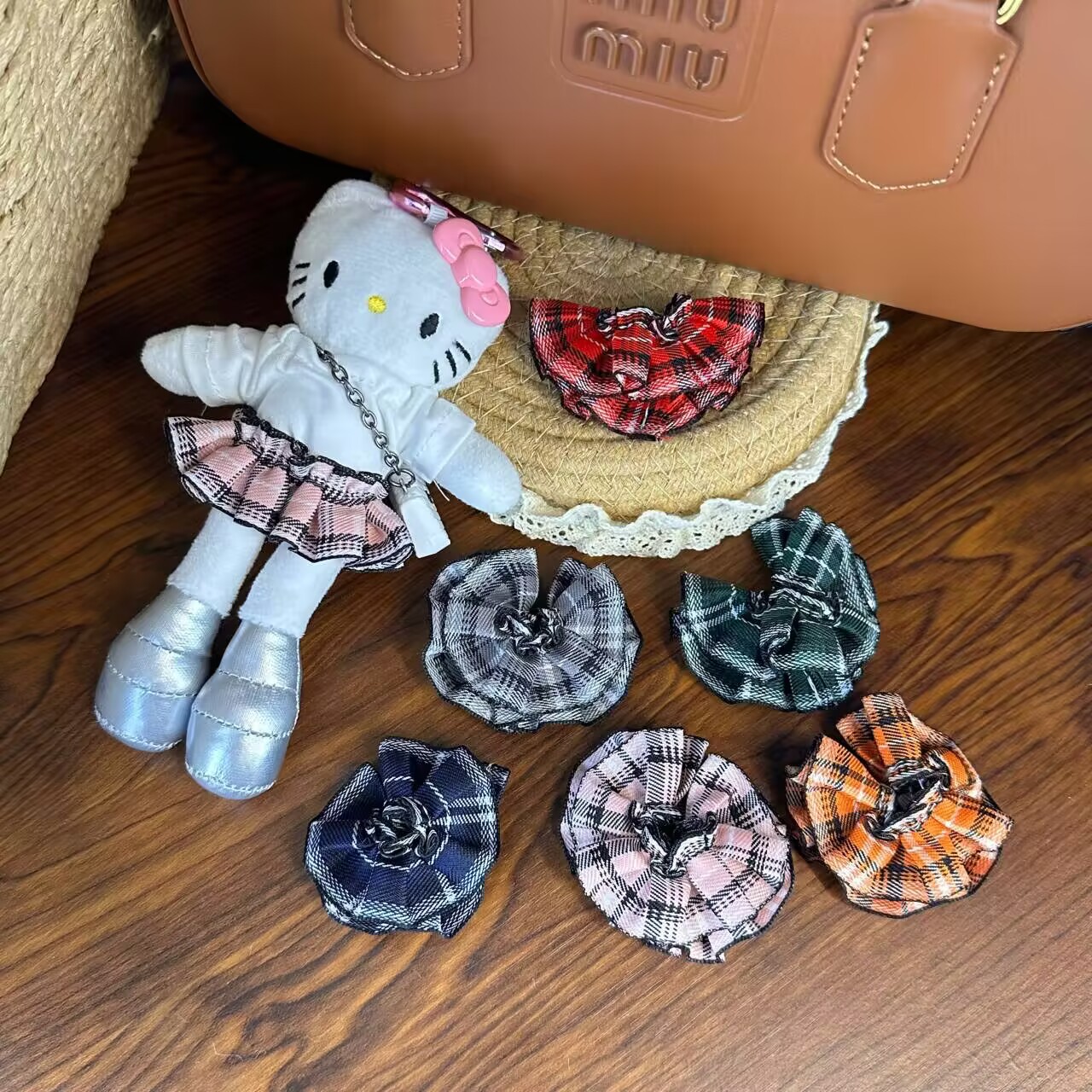 Новый стильный комплект одежды для куклы с длинными ногами, замена для брелока, аксессуары для DIY, оптовая партия