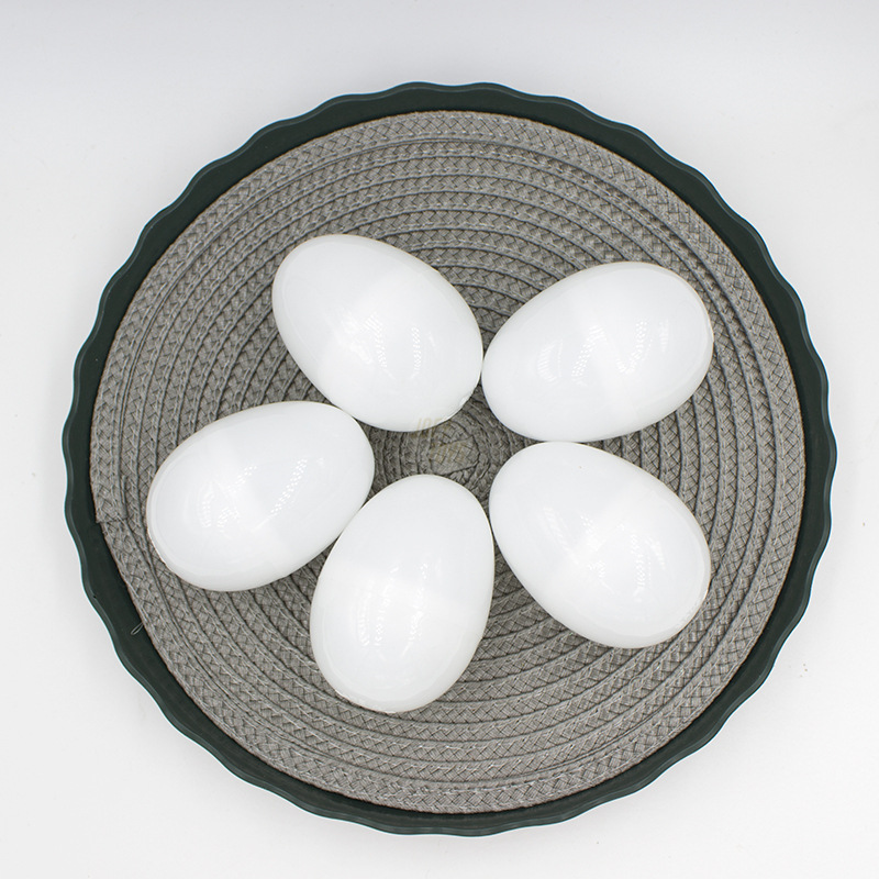 White simulation Eggs can open Oval twist eggshell Easter egg toys Easter Eggs