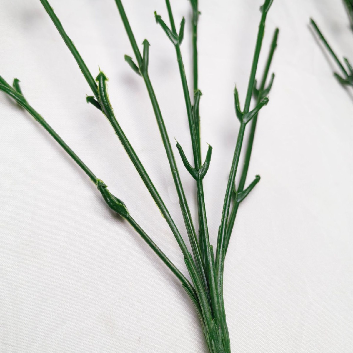 Directly Supplied from the Manufacturer, 7-Head 35-Mesh Artificial Flower Branches, 35-Mesh with Delicate Texture, Full Shape, Home Decoration