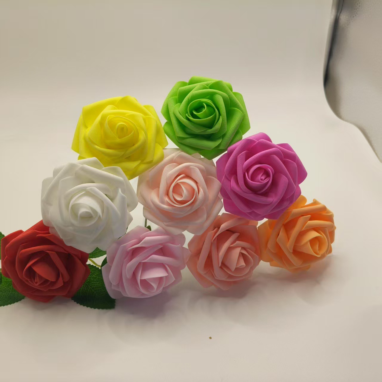 Оптовая 8 см пенопластовая искусственная роза свадебное украшение букет запястья цветок с палкой DIY ручная работа