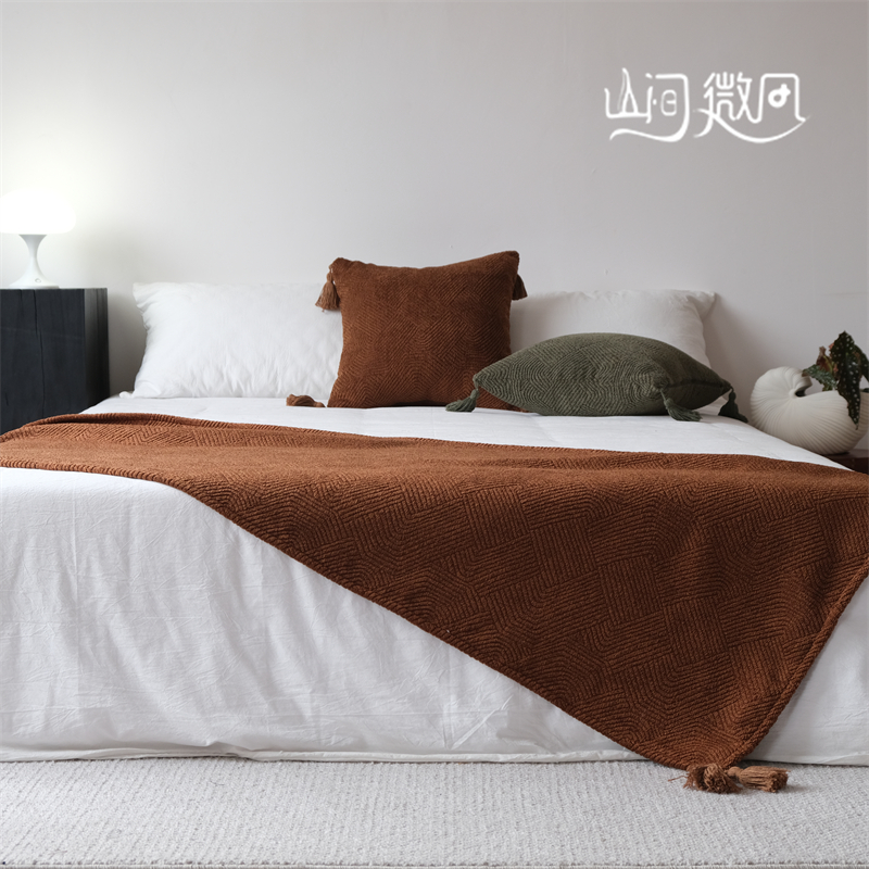 Wabi-Sabi Vintage Style Bed End Blanket, Bed End Towel, Blanket, Bed Towel, Cover Blanket, Bed Flag for Guesthouses, Hotels, Inns, Coffee Color, Brown