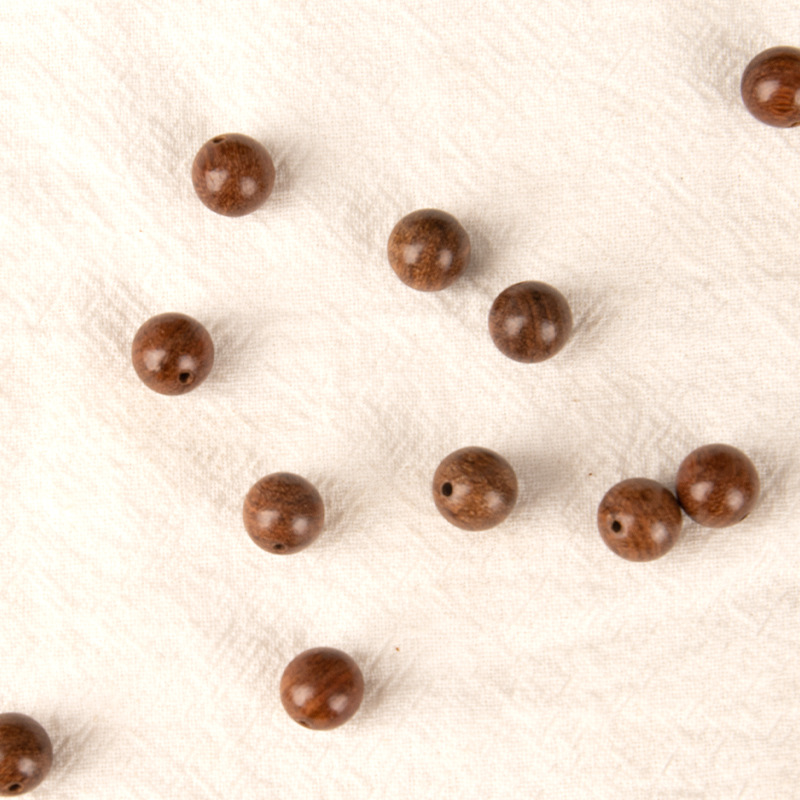Source factory direct batch of golden sandalwood round beads beads beads beads beads DIY bracelet accessories solid wood beads wholesale