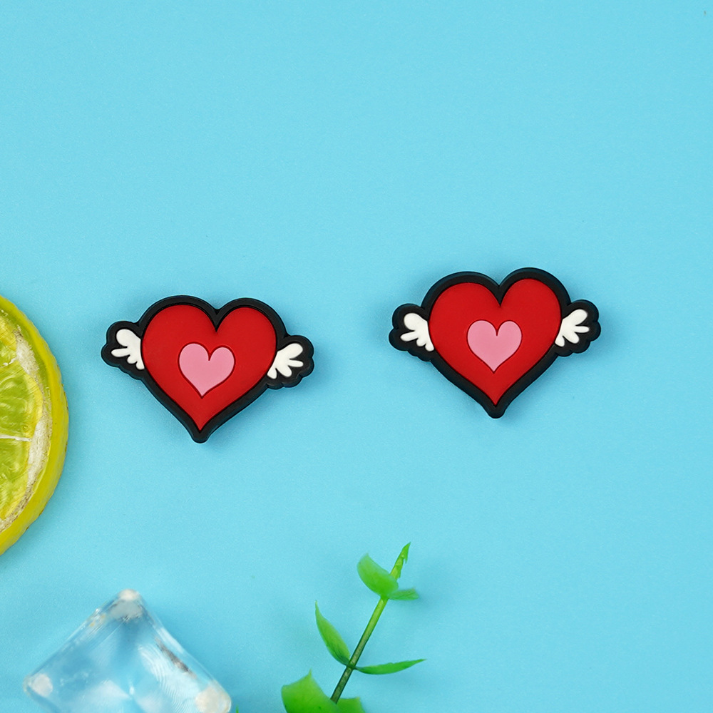 Factory specializes in creative love shape refrigerator office cute computer stickers accessories