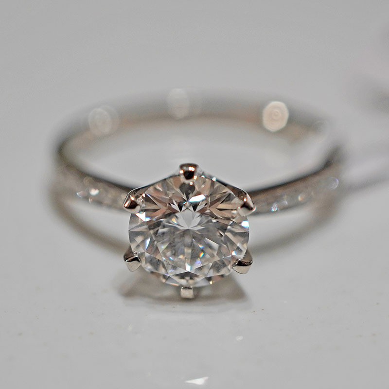 Кольцо из платины Pt950 с выращенным бриллиантом для женщин, простое предложение