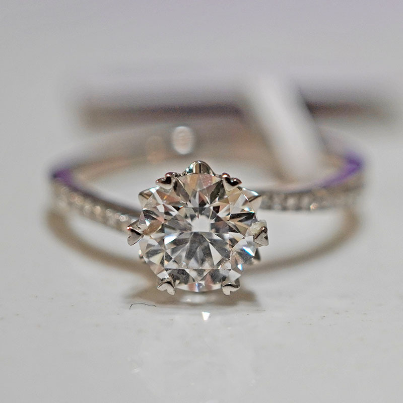 Pt950 Platinum Cultivated Diamond Ring for Women Niche as Bright as Stars for Wedding and Proposal